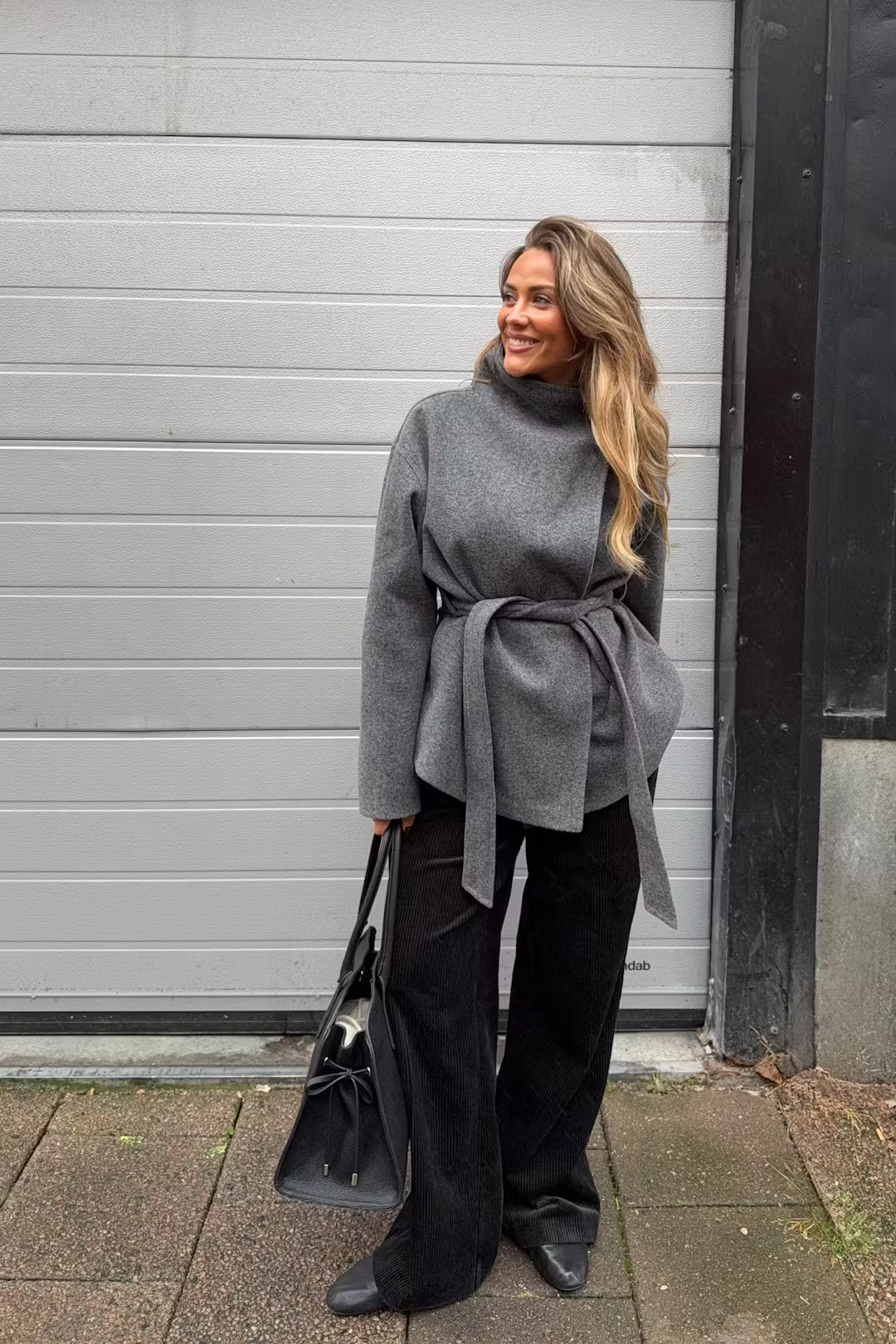 High neck short jacket