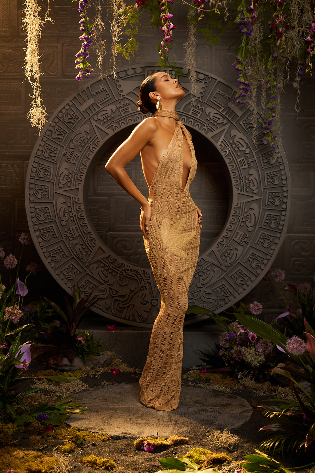 Bodycon gold knit dress
