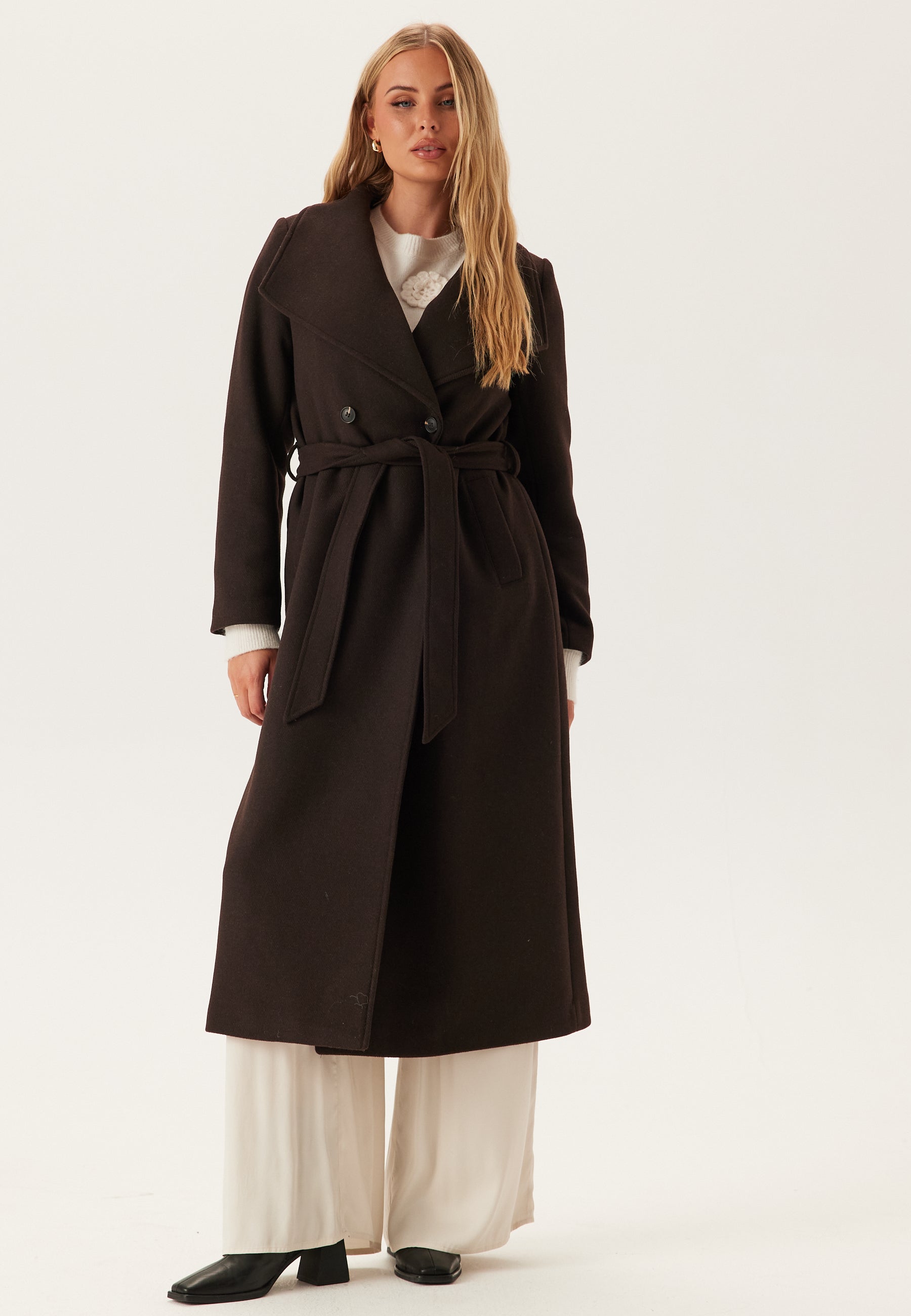 elegance wool coat